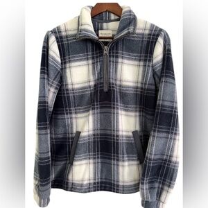 Abercrombie & Fitch Soft Collection Fleece Blue Plaid 1/4 Zip Pull Over, Size XS